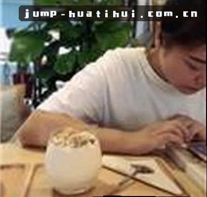 郑磊